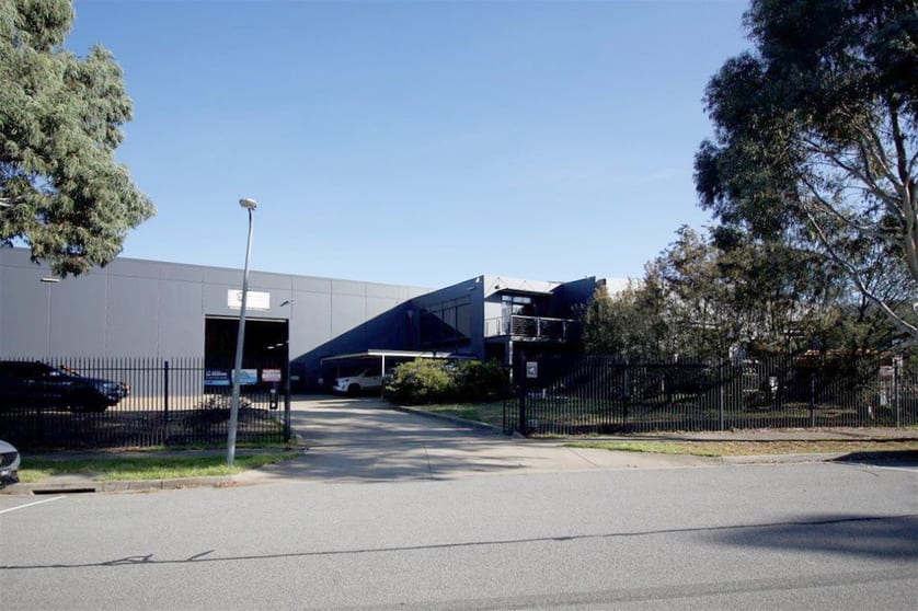 Click to view all images 39 KALMAN DRIVE Boronia VIC 3155 - Image 1