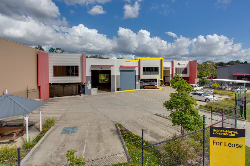 Click to view all images 2/120 Gardens Drive Willawong QLD 4110 - Image 1