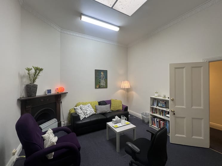 Click to view all images Room 2, 240 Grote Street Adelaide SA 5000 - Image 3