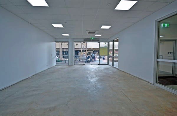 NT - Image 3