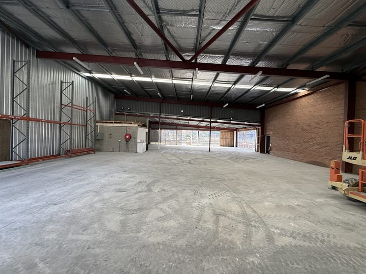 3/218 Gladstone Street Fyshwick ACT 2609 - Image 2