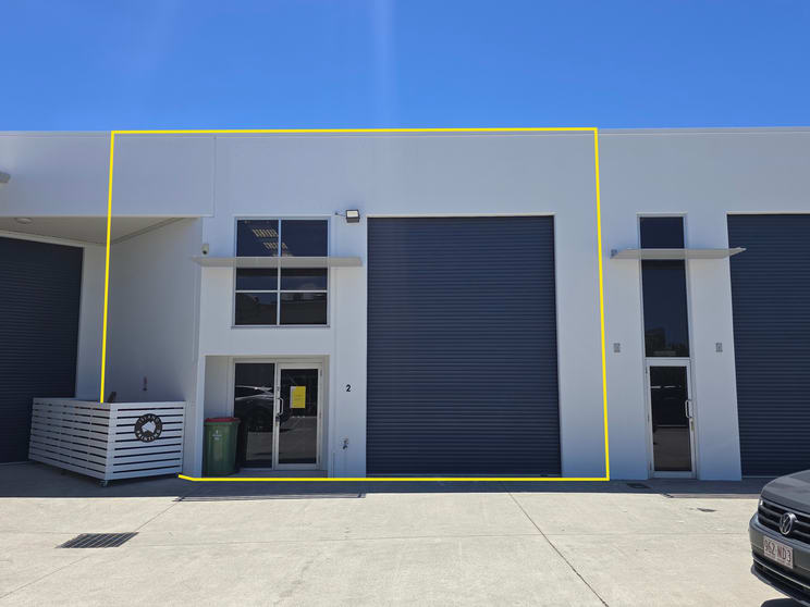 Click to view all images 2/10 Northward Street Upper Coomera QLD 4209 - Image 2