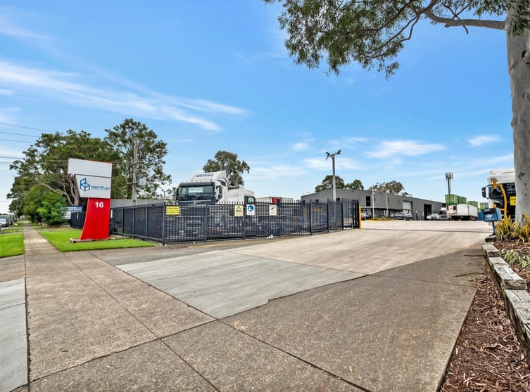 Click to view all images 16-18 Riverside Road Chipping Norton NSW 2170 - Image 1