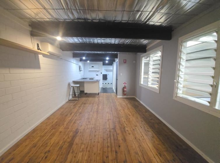 Click to view all images Unit 3/12 Dignity Crescent West Gosford NSW 2250 - Image 2