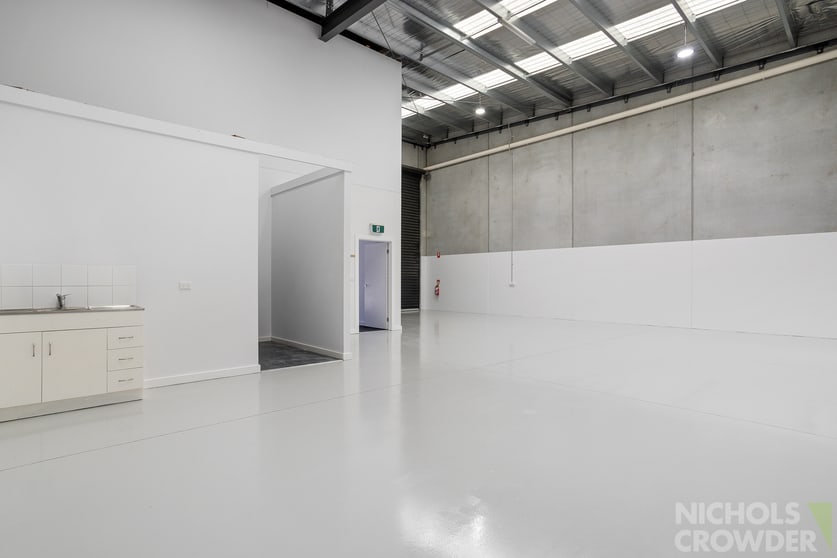 Click to view all images 4/13B Elite Way Carrum Downs VIC 3201 - Image 3