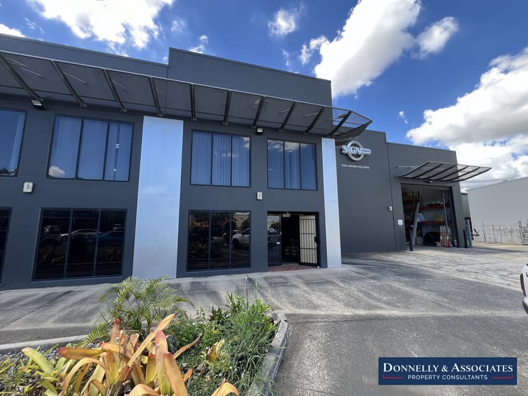 Click to view all images 39 Westgate Street Wacol QLD 4076 - Image 2