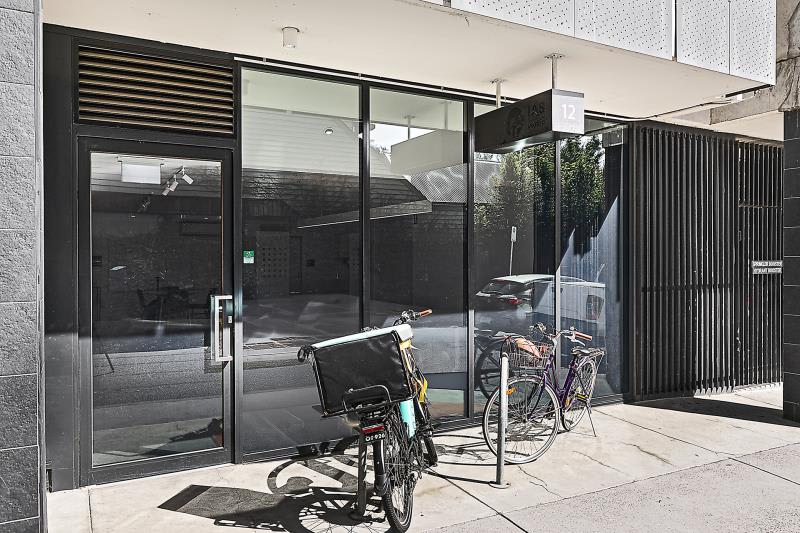 Click to view all images Shop/12 Montrose Street Hawthorn East VIC 3123 - Image 3