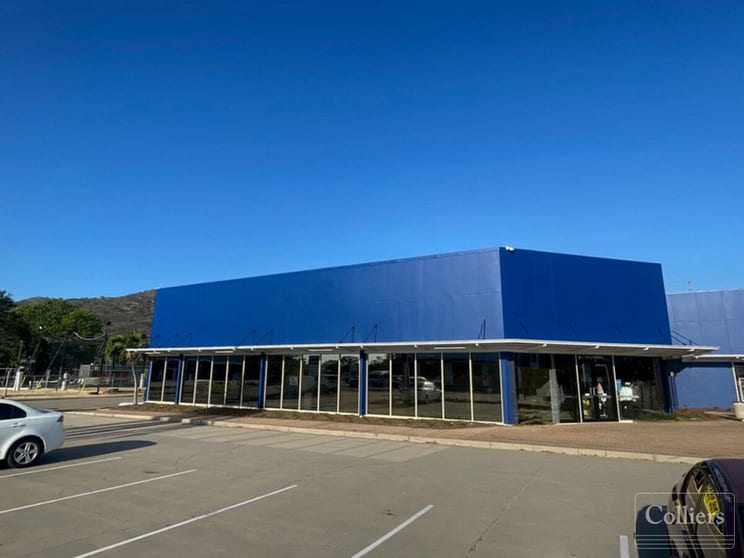 Click to view all images 1A/1 Woodman Court West End QLD 4810 - Image 1