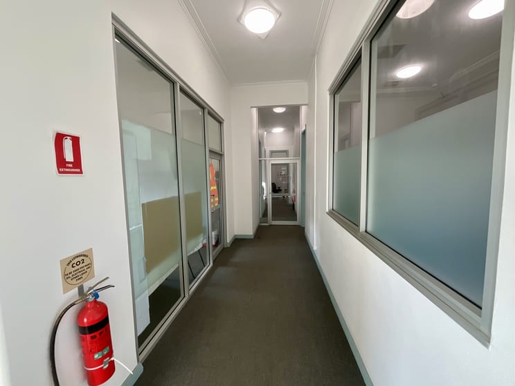 Click to view all images 57 Tourle Street Mayfield North NSW 2304 - Image 3