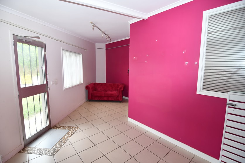 Click to view all images 3/2 Gorari Street Idalia QLD 4811 - Image 3