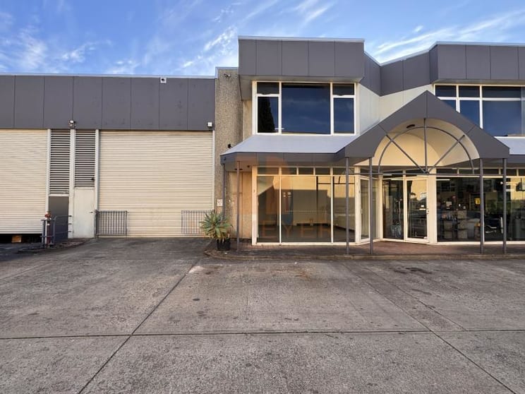 Click to view all images Unit 3/42 Canterbury Road Bankstown NSW 2200 - Image 2
