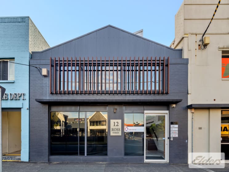 Click to view all images 12 Ross Street Newstead QLD 4006 - Image 1