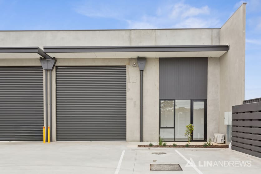 Click to view all images 114B Brown Terrace Salisbury SA 5108 - Image 1