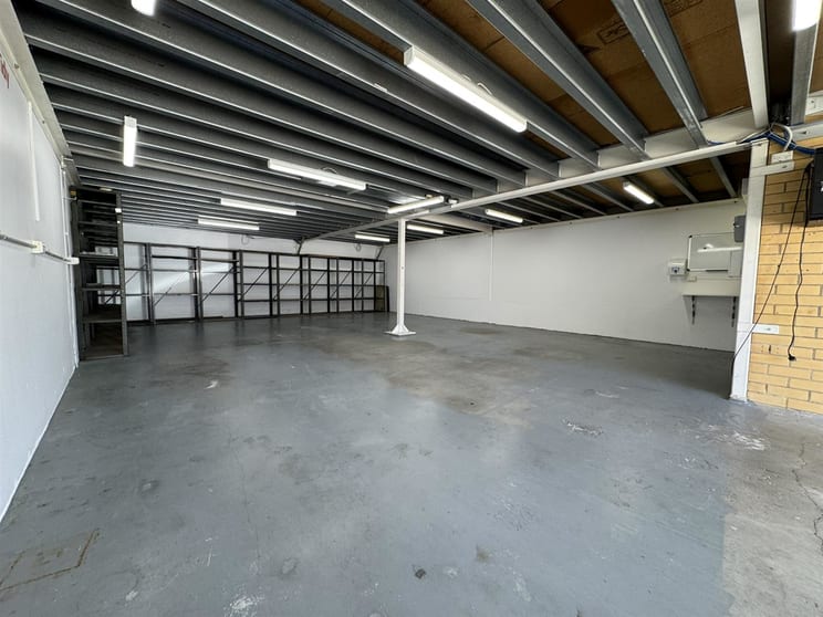 Click to view all images Unit 22/47-51 Lorraine Street Peakhurst NSW 2210 - Image 3
