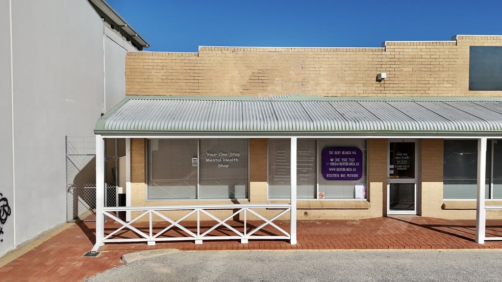 Click to view all images 4/11 Davey Street Mandurah WA 6210 - Image 1
