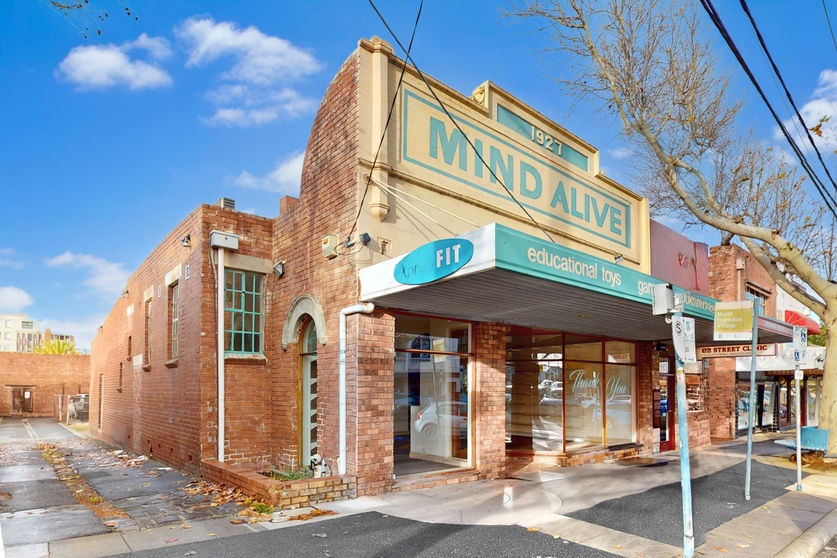 Click to view all images 9 Leake st Essendon VIC 3040 - Image 1