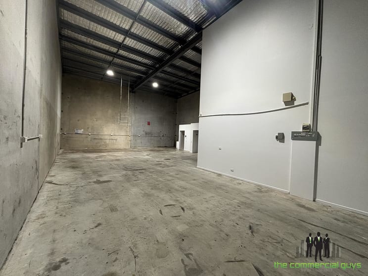 Click to view all images 3/11-15 Baylink Ave Deception Bay QLD 4508 - Image 3