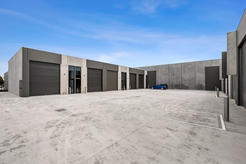 Click to view all images 9/8-10 Clarendon Road Drysdale VIC 3222 - Image 1