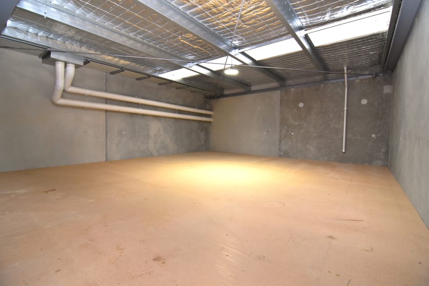 Click to view all images 9/8-10 Clarendon Road Drysdale VIC 3222 - Image 3