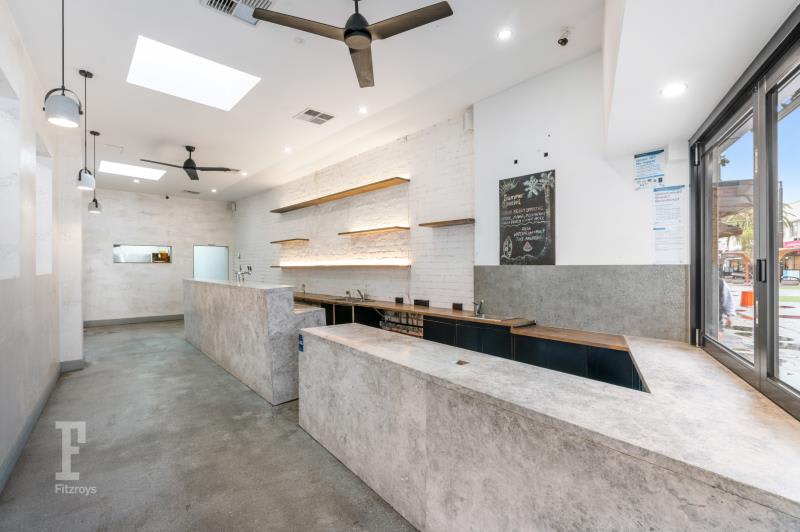 Click to view all images 191-193 Acland Street St Kilda VIC 3182 - Image 3