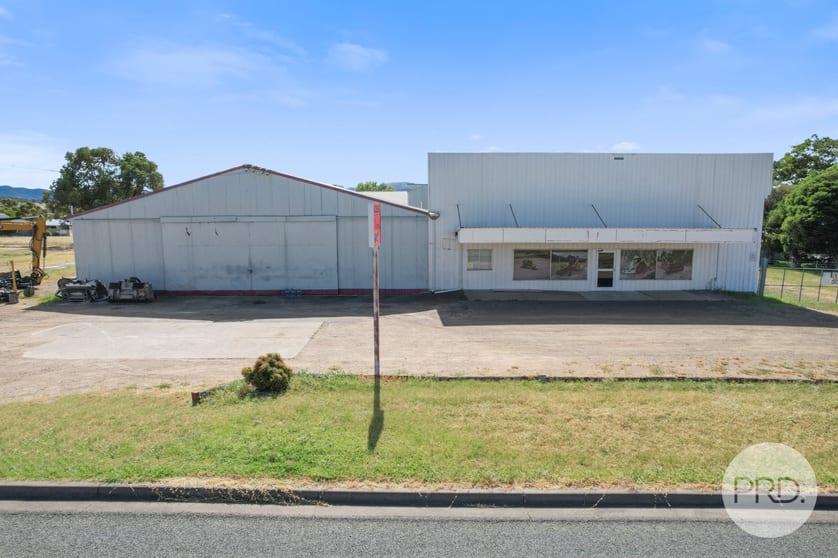 Click to view all images 225 Hawker Street Quirindi NSW 2343 - Image 1