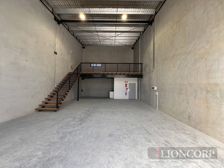 Click to view all images Acacia Ridge QLD 4110 - Image 2