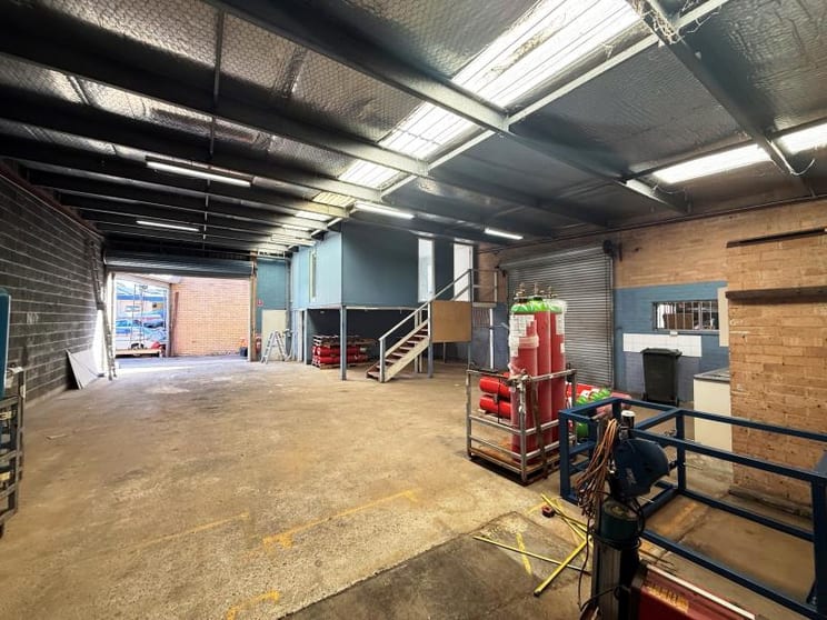 Click to view all images Manly Vale NSW 2093 - Image 3