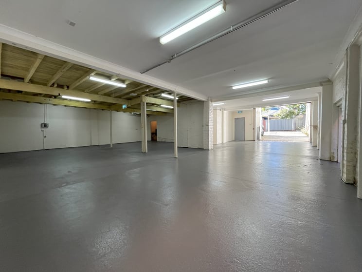 Click to view all images 3 Nathan Lane Willoughby NSW 2068 - Image 3