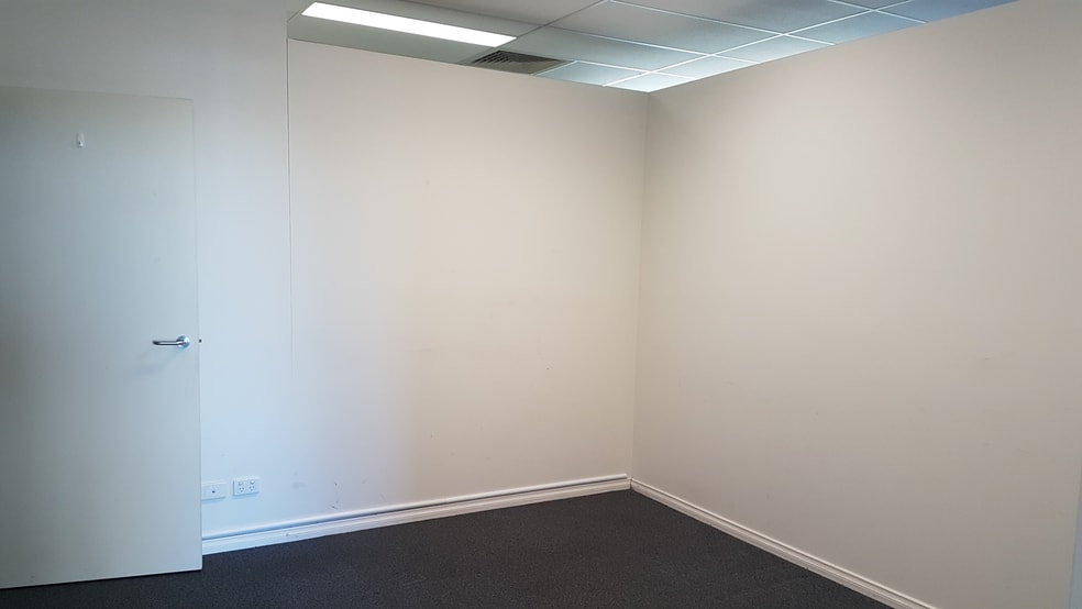 Click to view all images 5E/13 Walkers Road Nunawading VIC 3131 - Image 1