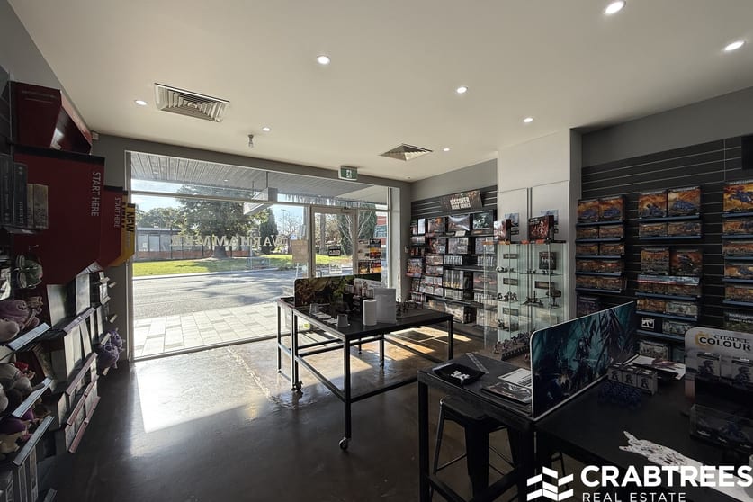 Click to view all images 8 Atherton Road Oakleigh VIC 3166 - Image 3