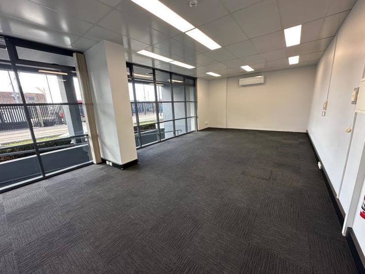 Click to view all images Ground Floor Suite 2/25 Beresford Street Newcastle West NSW 2302 - Image 2