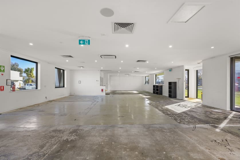 Click to view all images Tenancy 1/140-144 Cochranes Road Moorabbin VIC 3189 - Image 3