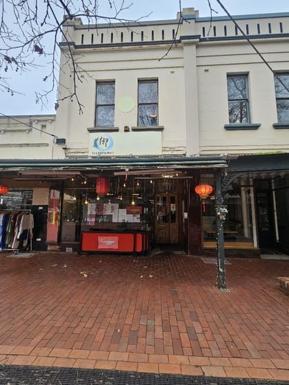 Click to view all images 1 Theatre Place Canterbury VIC 3126 - Image 1