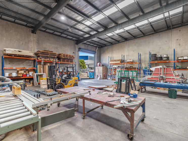 Click to view all images 16/38-44 Elizabeth Street Wetherill Park NSW 2164 - Image 2