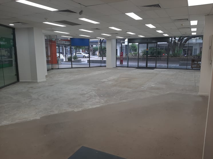 Click to view all images J/280 Flinders Street Townsville City QLD 4810 - Image 3