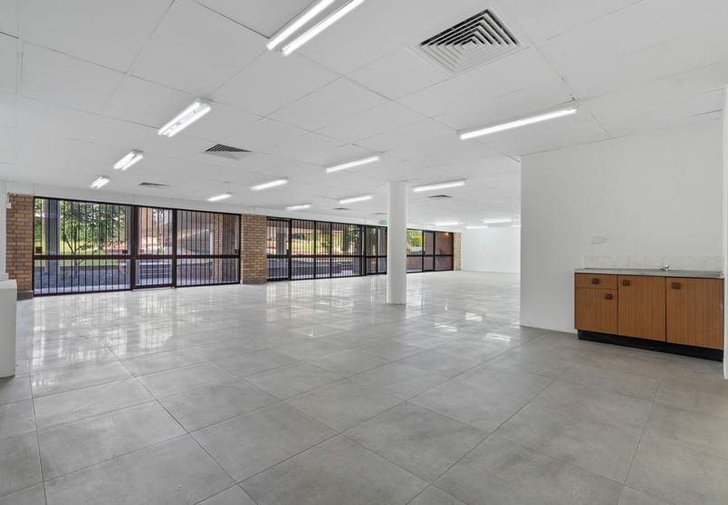Click to view all images 1/2902 Logan Road Underwood QLD 4119 - Image 3
