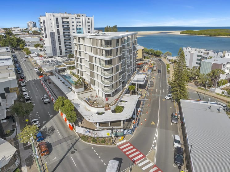 Click to view all images 5 Tay Avenue Caloundra QLD 4551 - Image 1