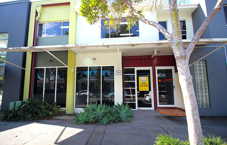 Click to view all images 1/18 Lake Street Varsity Lakes QLD 4227 - Image 1