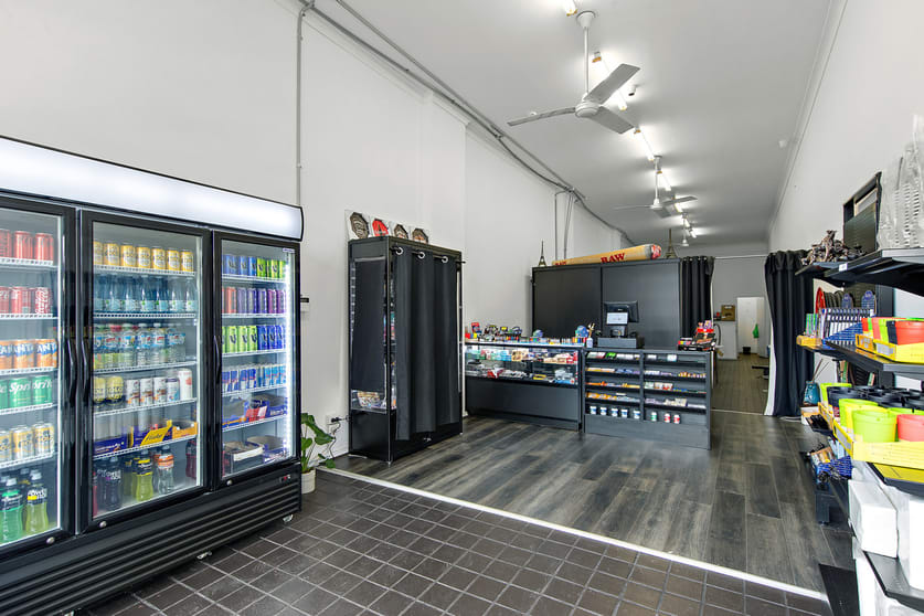 Click to view all images 133 - 137 Vincent Street Cessnock NSW 2325 - Image 3