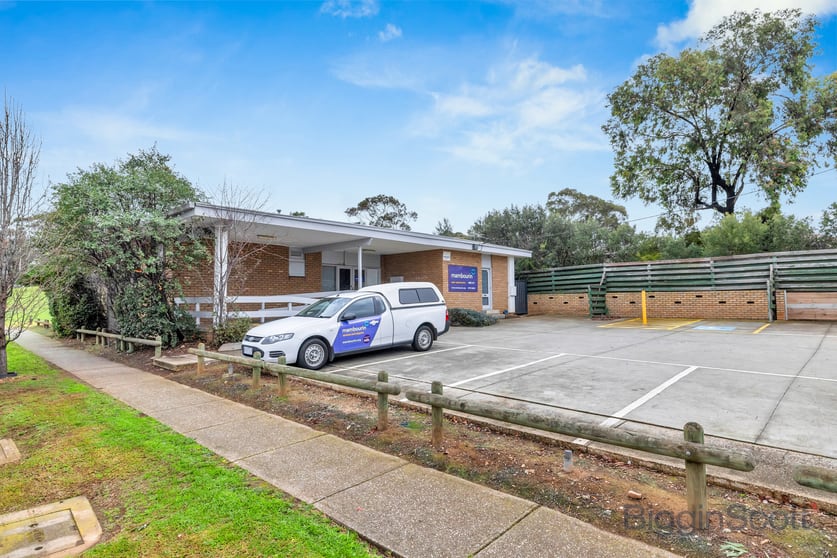 Click to view all images 21-23 Gell Street Bacchus Marsh VIC 3340 - Image 2