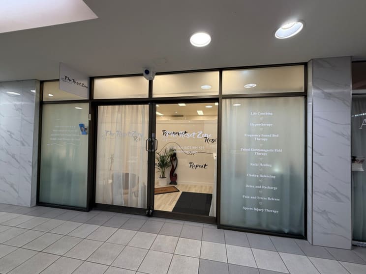 Shop 7/49-51 Thomas Drive Chevron Island QLD 4217 - Image 3