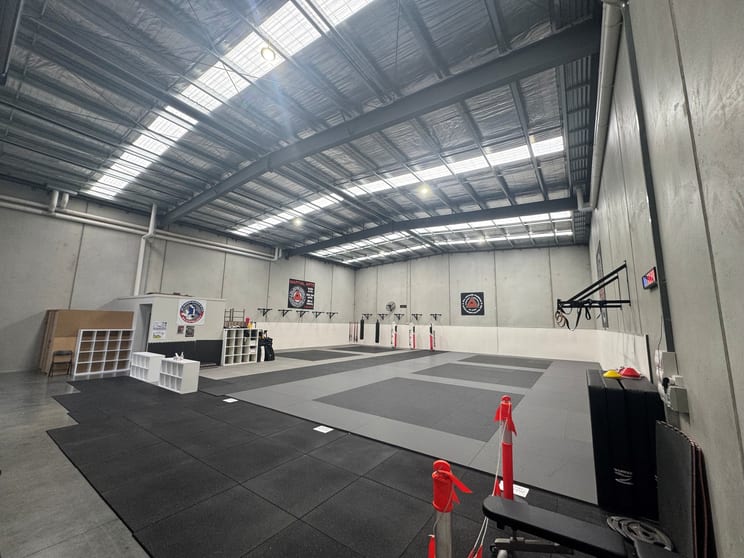 Click to view all images 20 O'Sullivan Street Pakenham VIC 3810 - Image 2