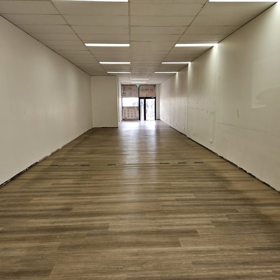 Click to view all images Shop 8/1-21 High Street Cranbourne VIC 3977 - Image 3
