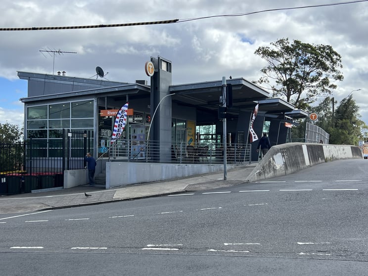Click to view all images Belmore Road Riverwood NSW 2210 - Image 1