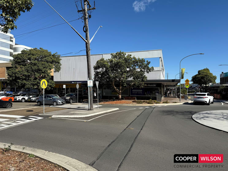 Click to view all images Suite 3/41-47 Eton Street Sutherland NSW 2232 - Image 1