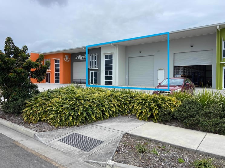 Click to view all images 2/23 Packer Road Baringa QLD 4551 - Image 2