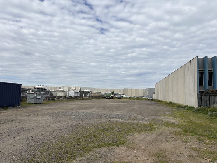 Click to view all images 53-55 Cyanamid Street Laverton North VIC 3026 - Image 2