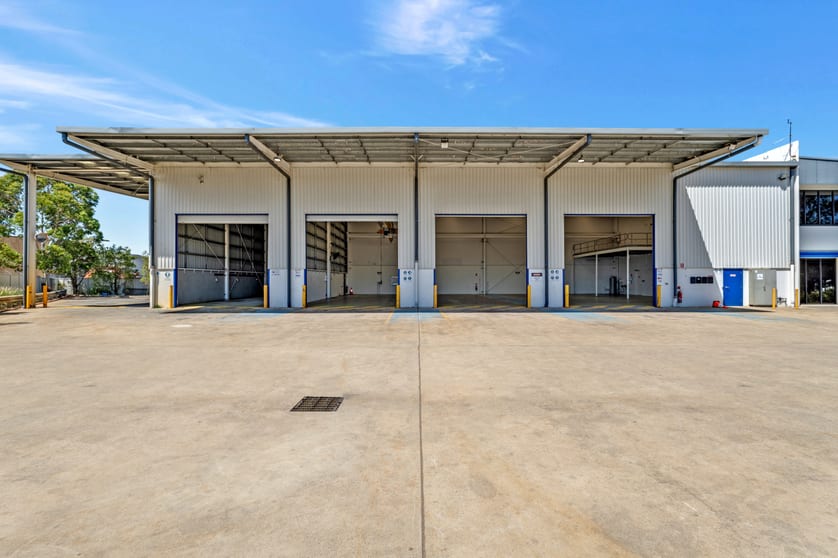 Click to view all images 21-23 Wurrook Circuit Caringbah NSW 2229 - Image 3