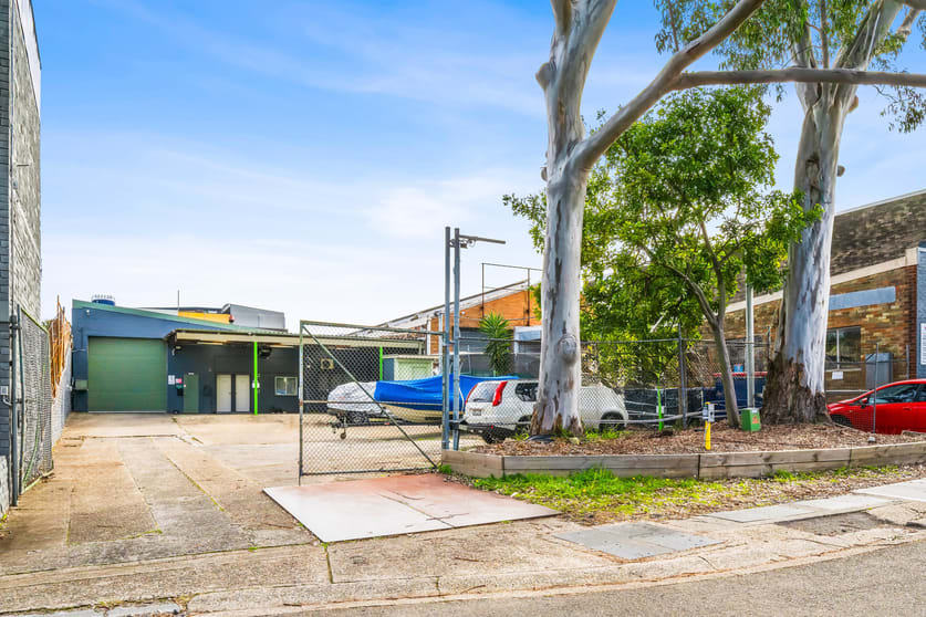 Click to view all images Brookvale NSW 2100 - Image 1