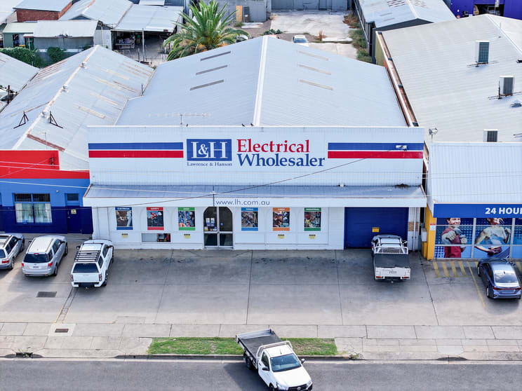 Click to view all images 103 Kable Ave Tamworth NSW 2340 - Image 3